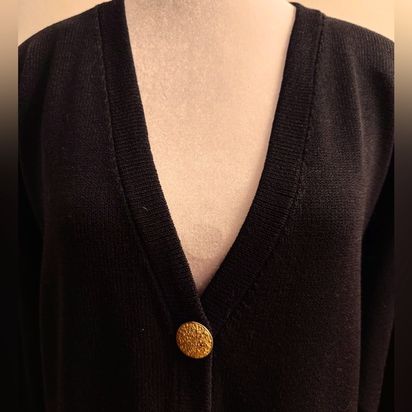 VTG Black Deep V Knit Slouchy Cardigan – Gold Embossed Buttons & Shoulder Pads - Picture 15 of 16
